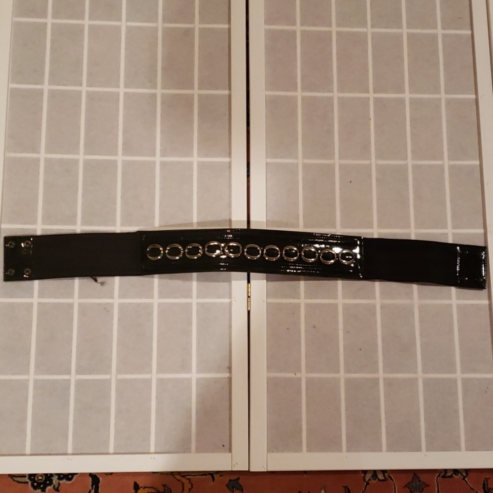 White House Black Market Leather Belt M